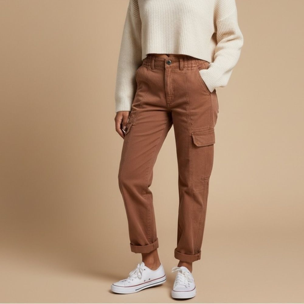 Urban Outfitters Women's Relaxed Skate Jeans Brown Size 25